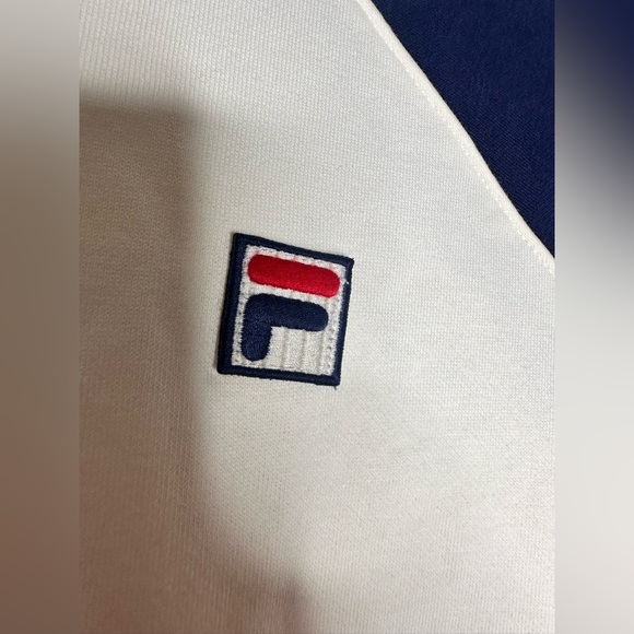 NWT - Fila crew next sweatshirt. Men’s size Small - Picture 4 of 9